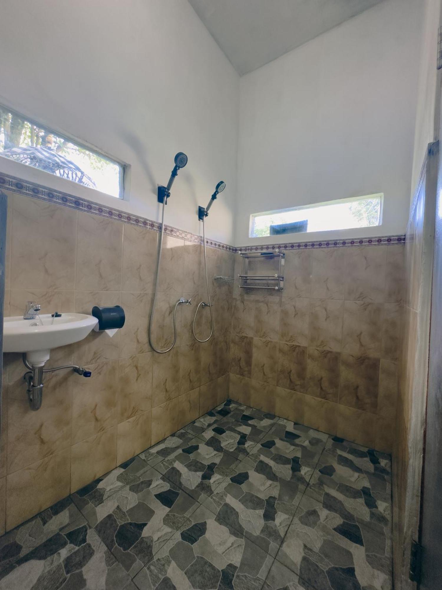 Homestay Sente Munduk Esterno foto